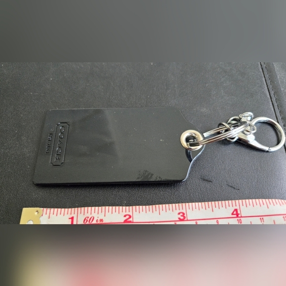 Coach Plastic Purse Hang Tag Keychain Black - Picture 2 of 3